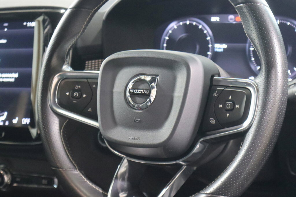 Volvo XC40 1.5 T3 R-design Suv Euro 6 Ss Grey #15