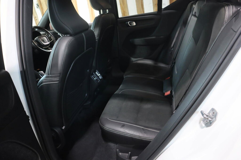 Volvo XC40 1.5 T3 R-design Suv Euro 6 Ss Grey #40