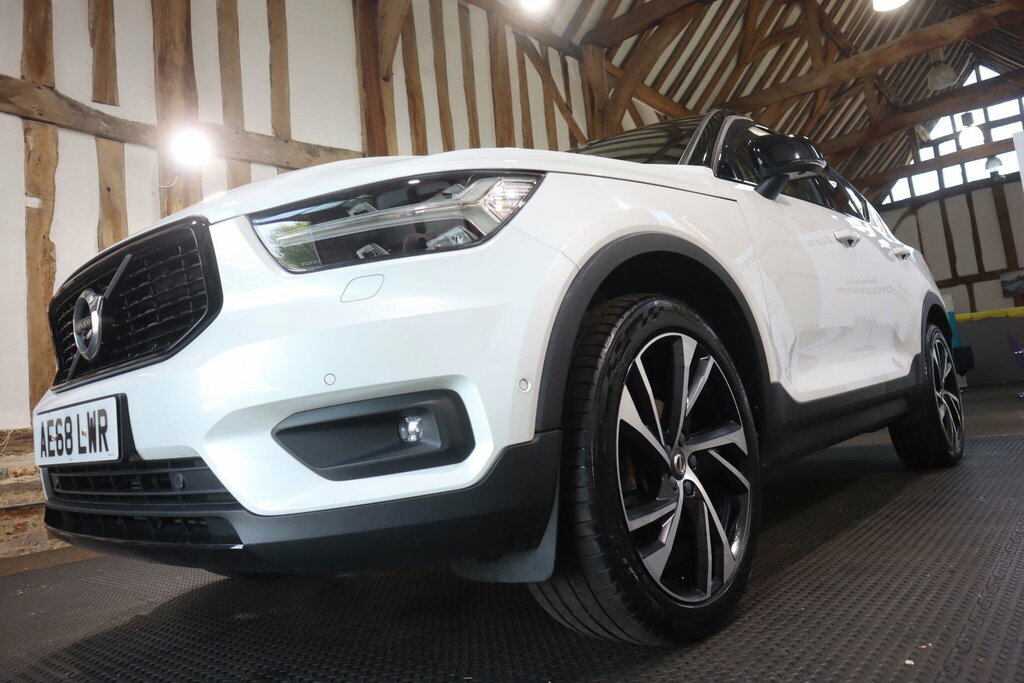 Volvo XC40 1.5 T3 R-design Suv Euro 6 Ss Grey #68