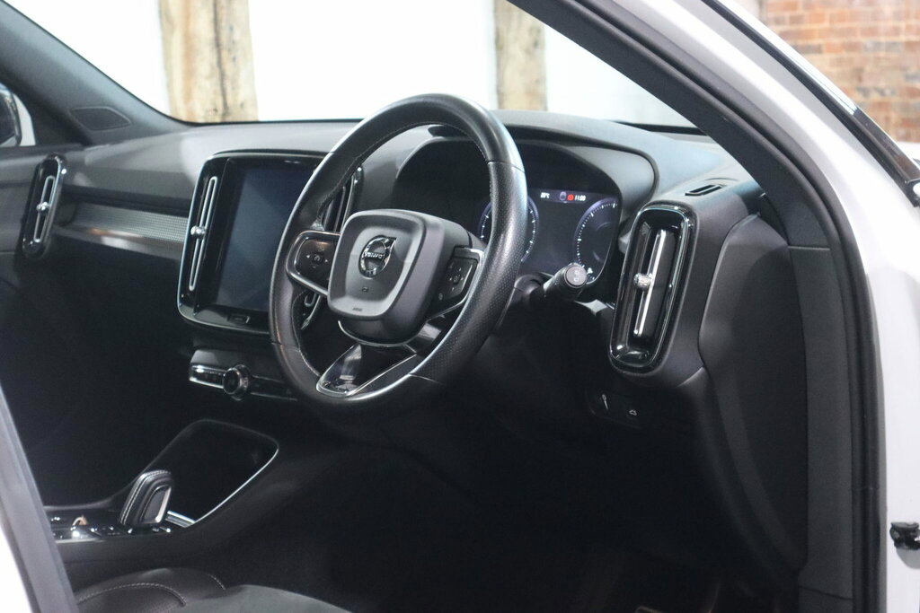 Volvo XC40 1.5 T3 R-design Suv Euro 6 Ss Grey #9