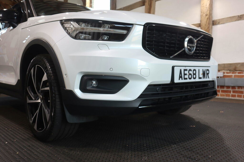 Volvo XC40 1.5 T3 R-design Suv Euro 6 Ss Grey #54