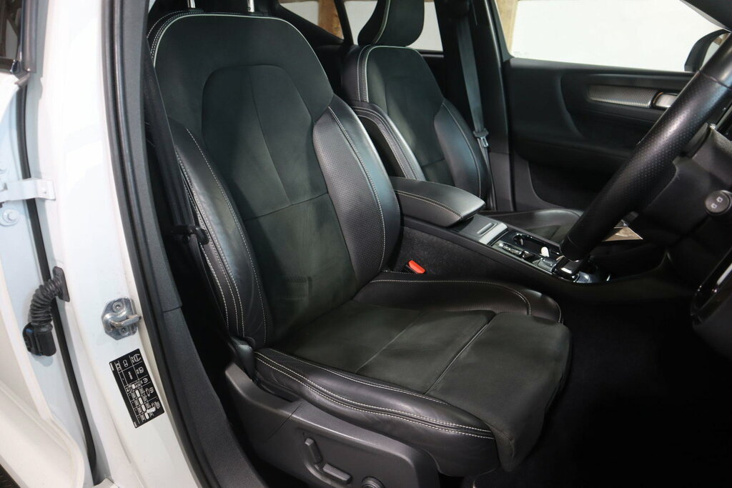 Volvo XC40 1.5 T3 R-design Suv Euro 6 Ss Grey #12