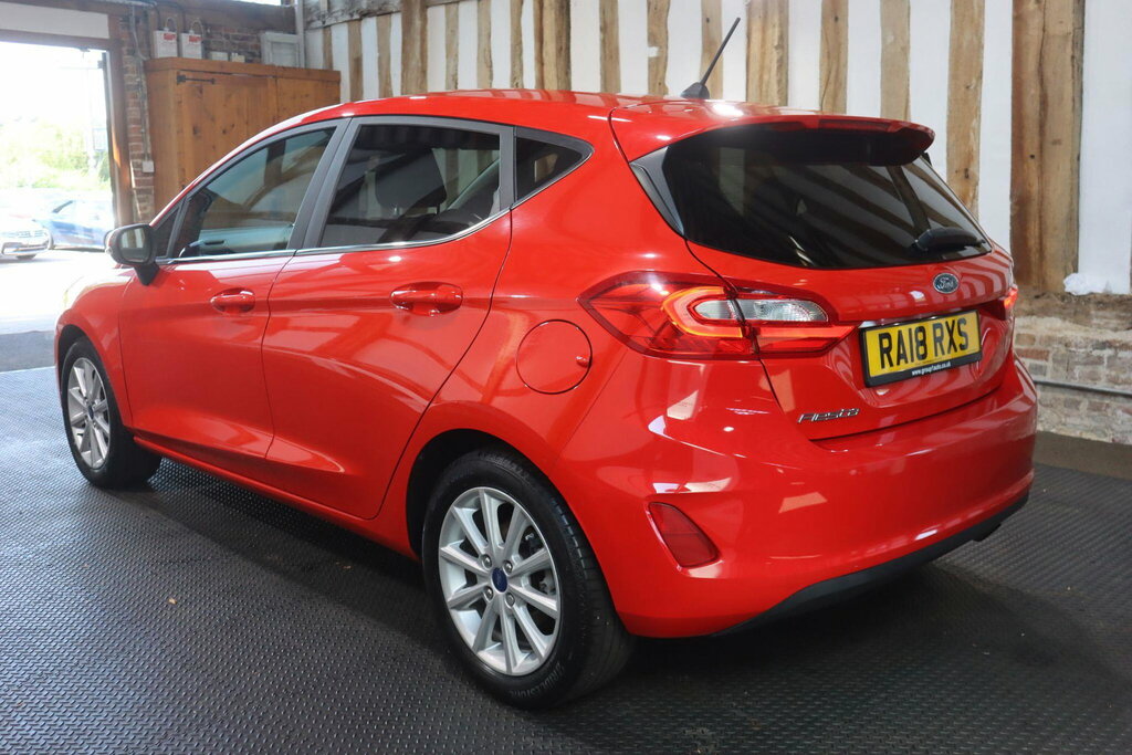 Ford Fiesta 1.0T Ecoboost Titanium Euro 6 S S Red #4