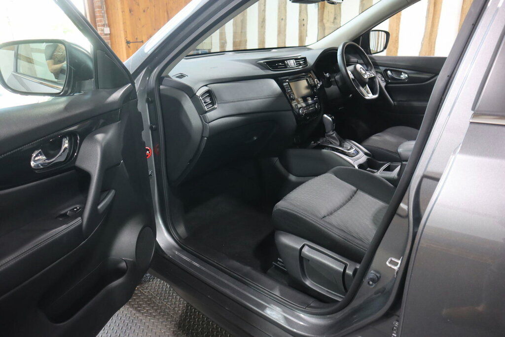 Nissan X-Trail 2019 Nissan X-trail 1.7 Dci N-connecta Xtronic Black #29