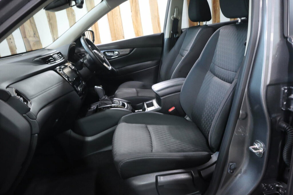 Nissan X-Trail 2019 Nissan X-trail 1.7 Dci N-connecta Xtronic Black #32