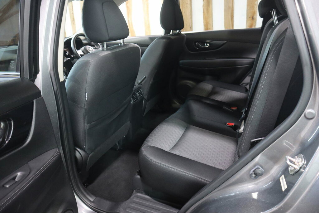 Nissan X-Trail 2019 Nissan X-trail 1.7 Dci N-connecta Xtronic Black #38