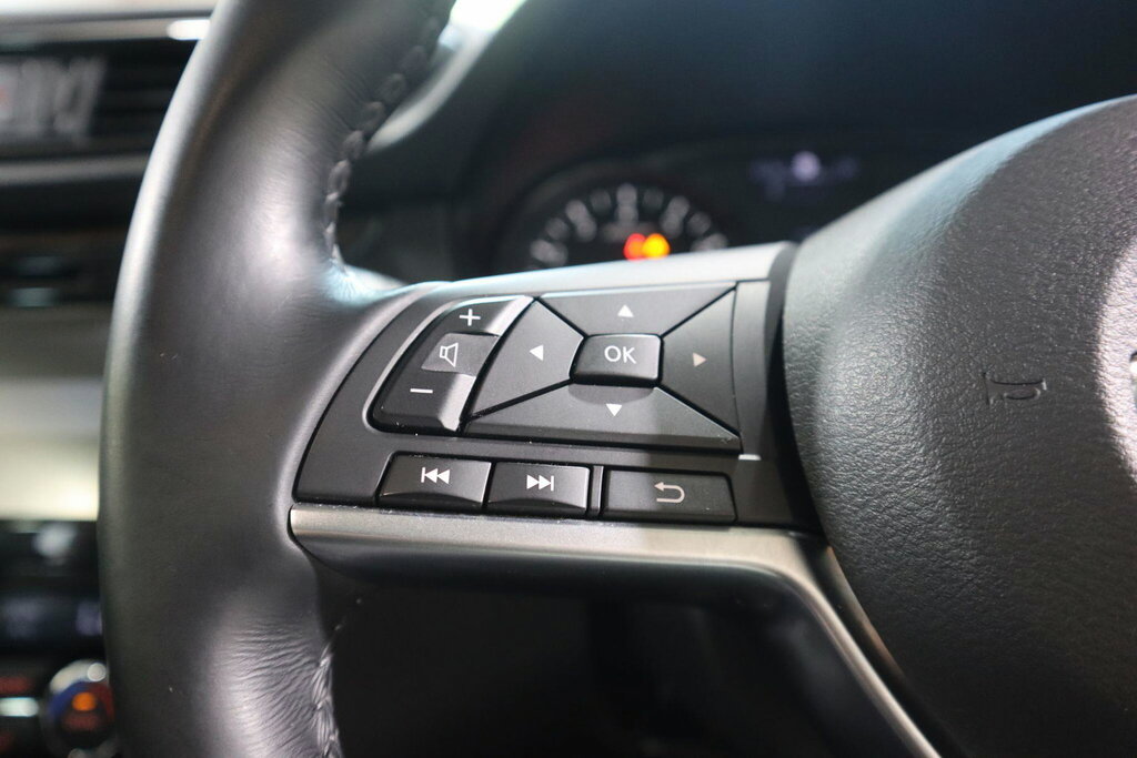 Nissan X-Trail 2019 Nissan X-trail 1.7 Dci N-connecta Xtronic Black #22