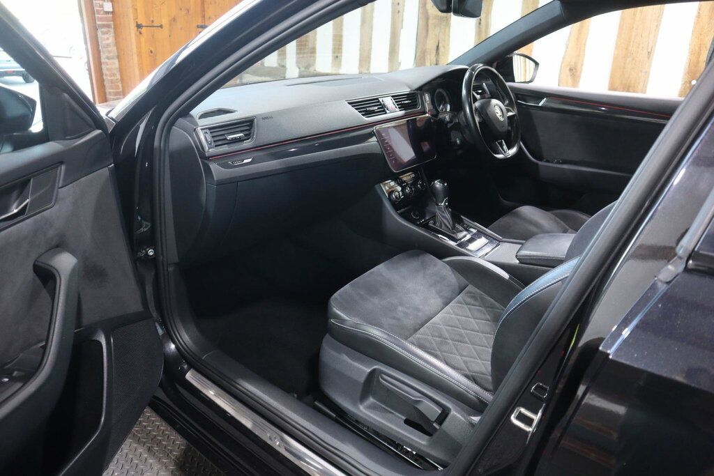 Skoda Superb 1.6 Turbo Tdi, Business Edition, Estate, Grey #31