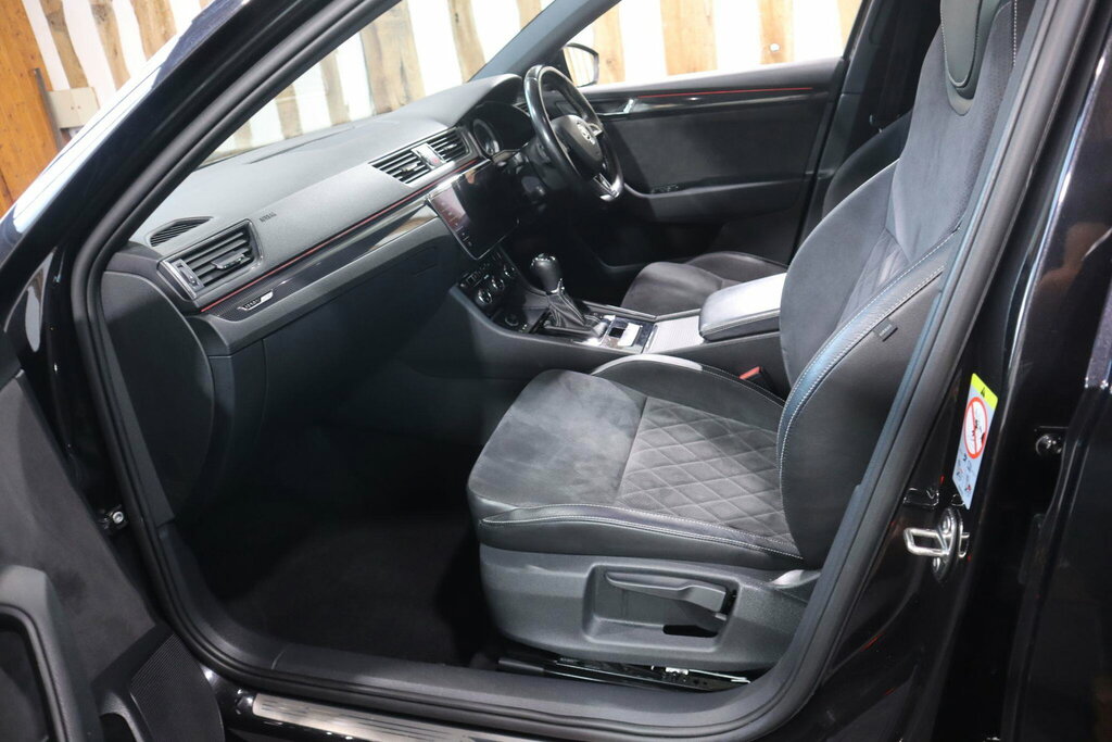 Skoda Superb 1.6 Turbo Tdi, Business Edition, Estate, Grey #33