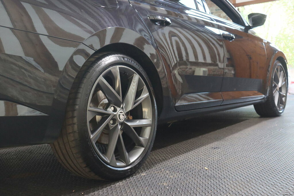 Skoda Superb 1.6 Turbo Tdi, Business Edition, Estate, Grey #59