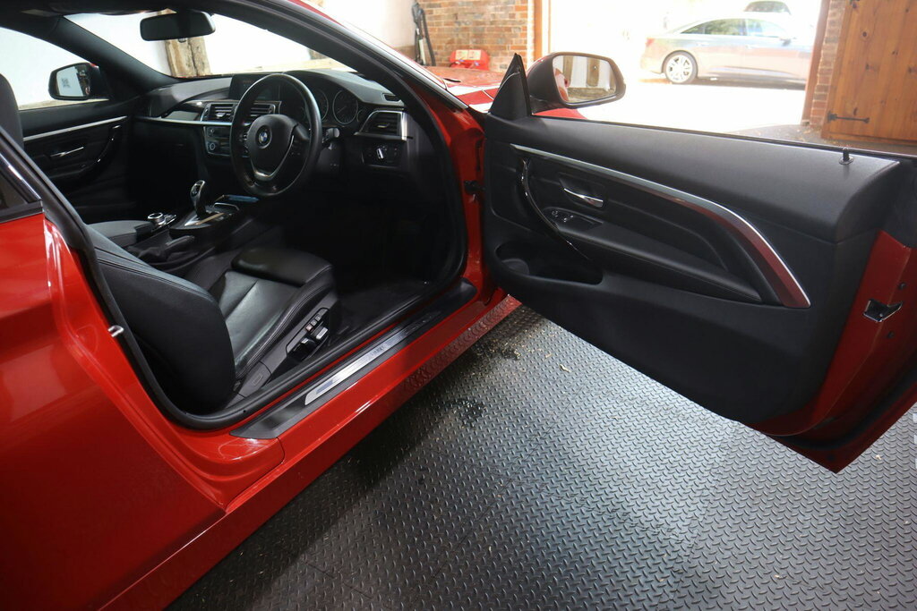 BMW 4 Series Hatchback White #8