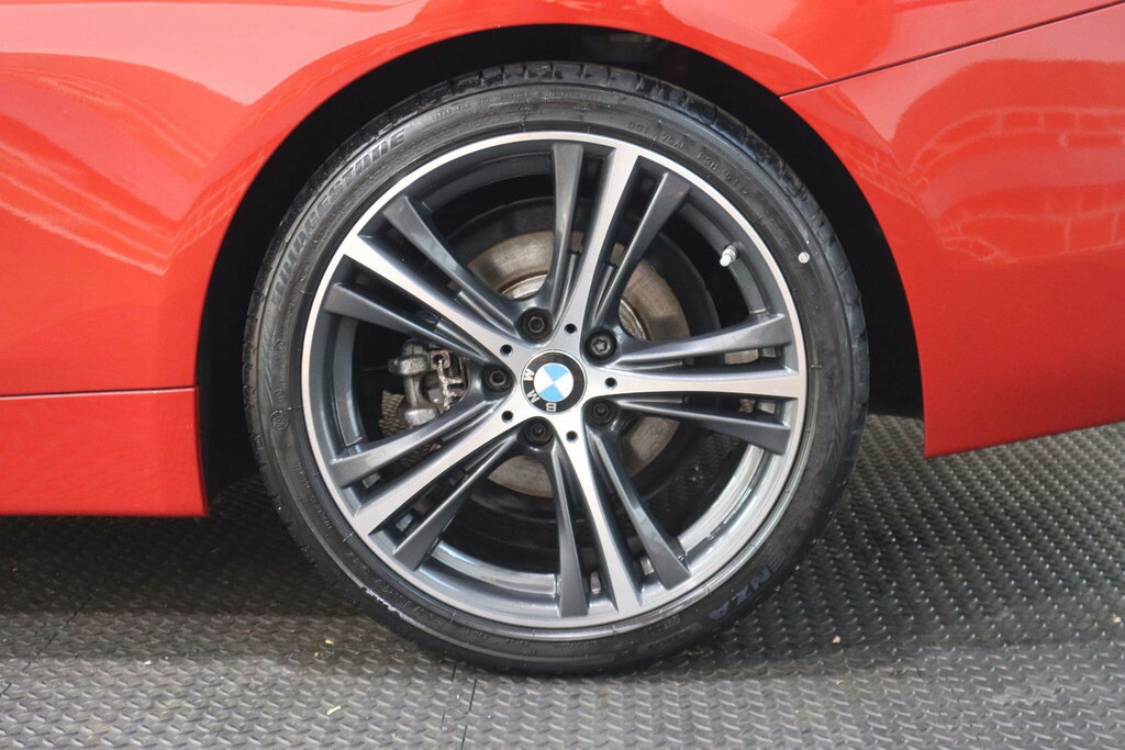 BMW 4 Series Hatchback White #50