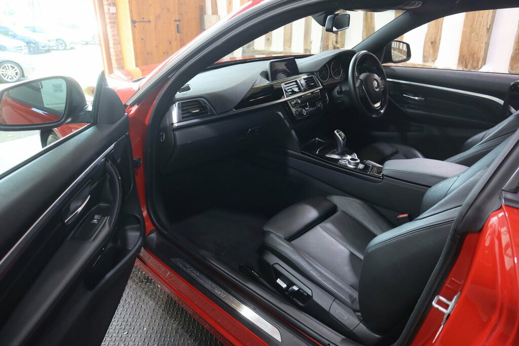 BMW 4 Series Hatchback White #32