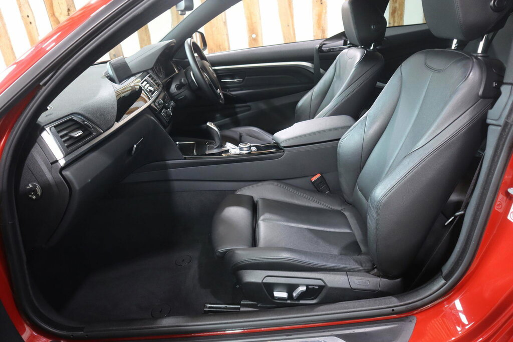 BMW 4 Series Hatchback White #35