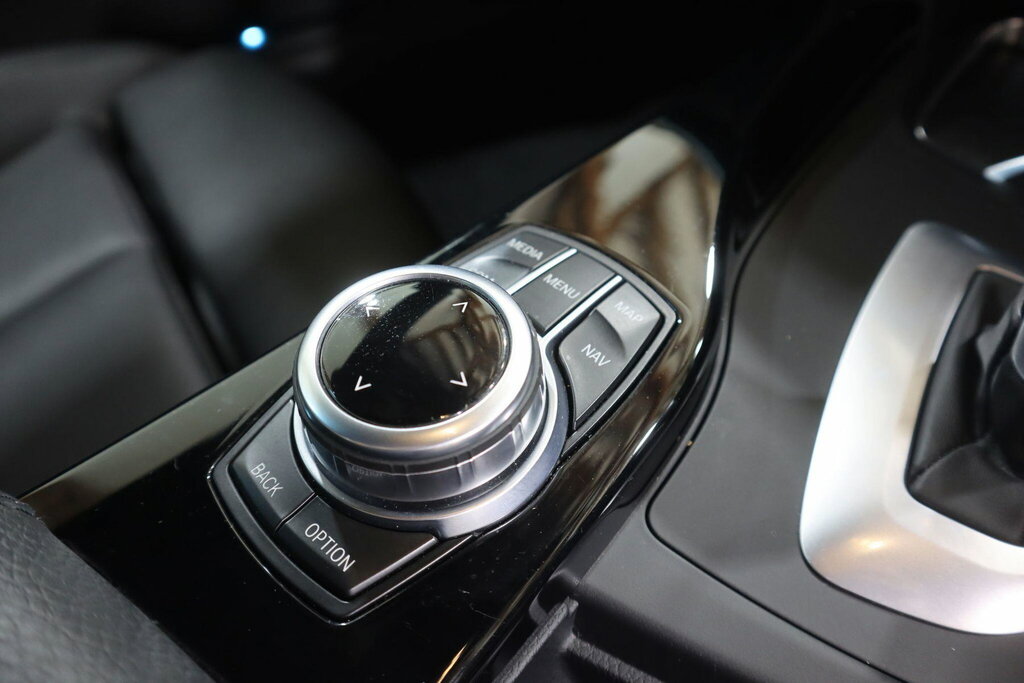 BMW 4 Series Hatchback White #25