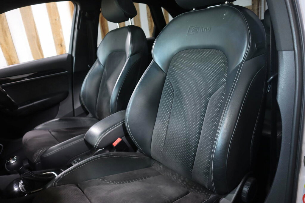 Audi Q3 2.0 Tdi Black Edition Grey #36
