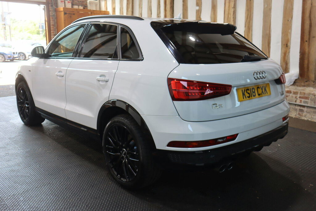 Audi Q3 2.0 Tfsi Black Edition S Tronic Quattro Euro 6 S White #4