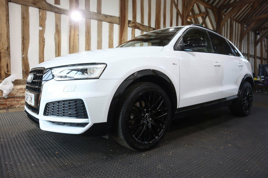 Audi Q3 2.0 Tdi Black Edition Grey #69