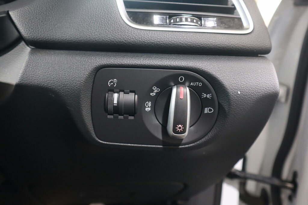 Audi Q3 2.0 Tdi Black Edition Grey #31