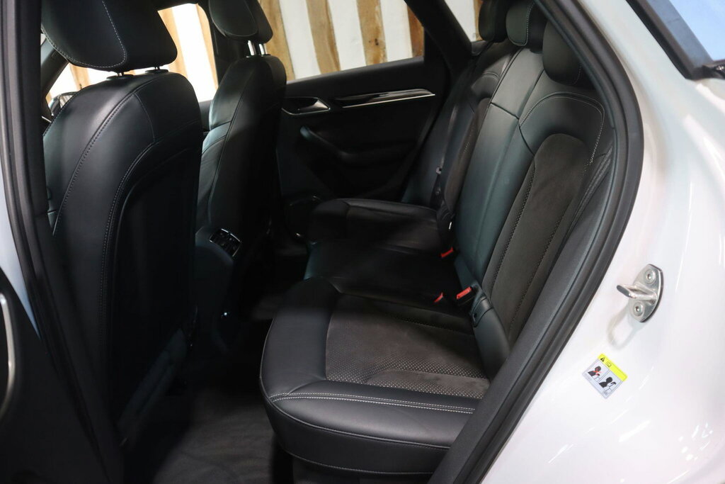Audi Q3 2.0 Tdi Black Edition Grey #41