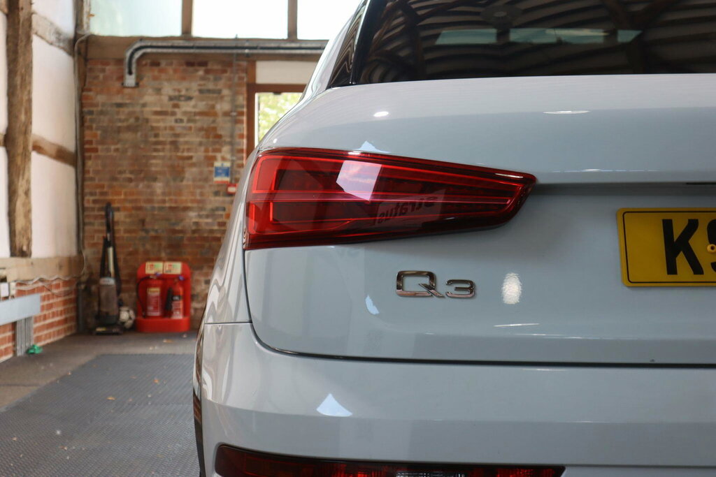 Audi Q3 2.0 Tdi Black Edition Grey #64