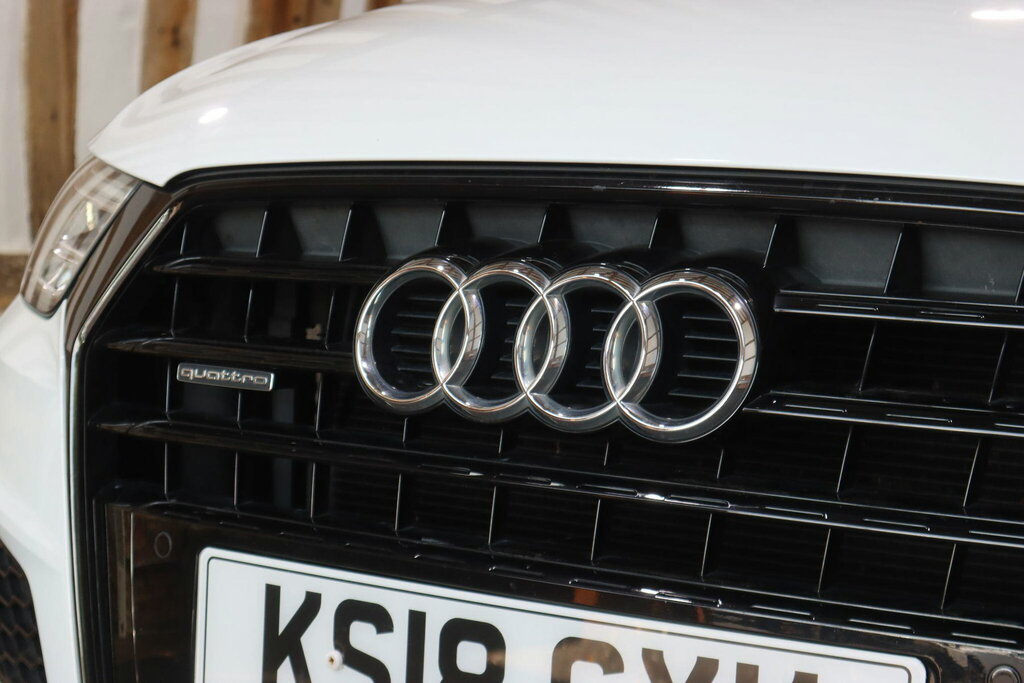 Audi Q3 2.0 Tdi Black Edition Grey #75