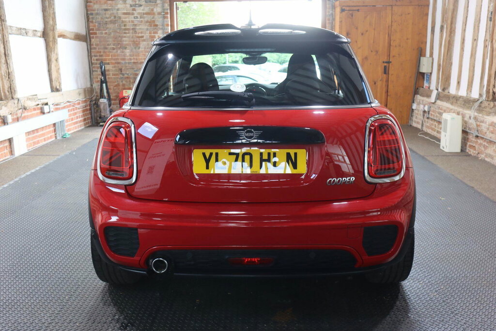 Mini Hatch 1.5 Cooper Sport Steptronic Euro 6 S S Red #5