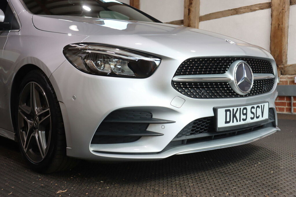 Mercedes-Benz B Class Hatchback Silver #53