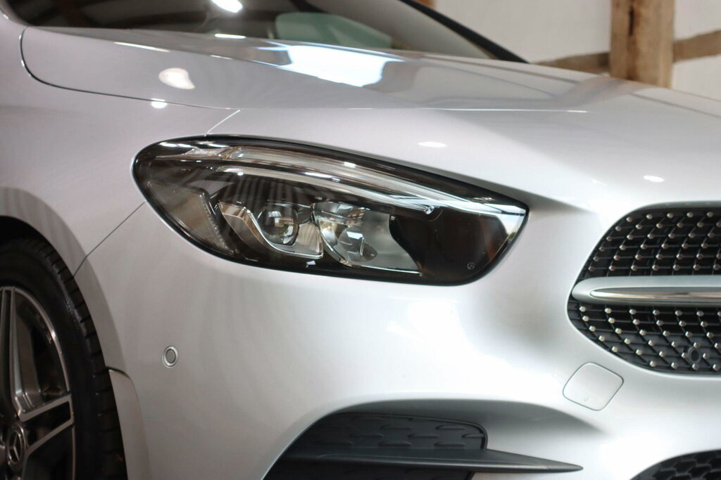 Mercedes-Benz B Class Hatchback Silver #54