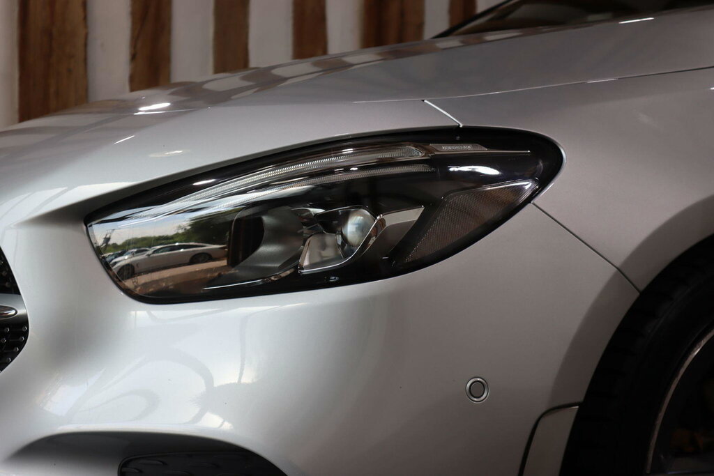 Mercedes-Benz B Class Hatchback Silver #69