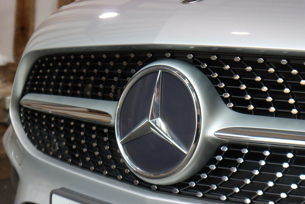 Mercedes-Benz B Class Hatchback Silver #72