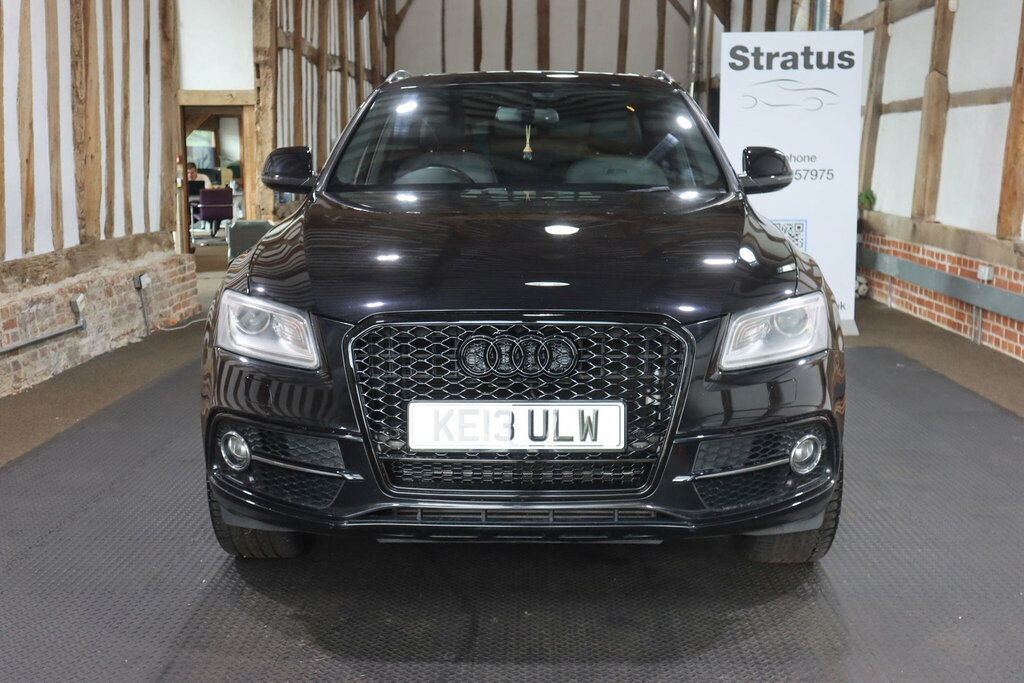 Audi Q5 2.0 Tfsi S Line Quattro Black #2
