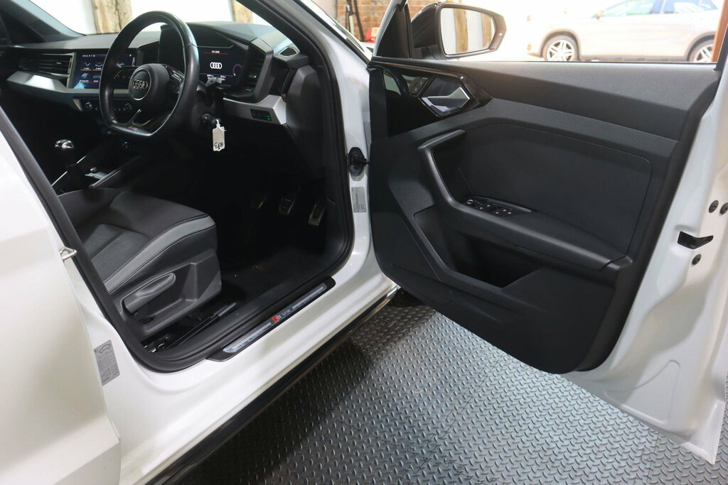 Audi A1 30 Tfsi 110 S Line White #8