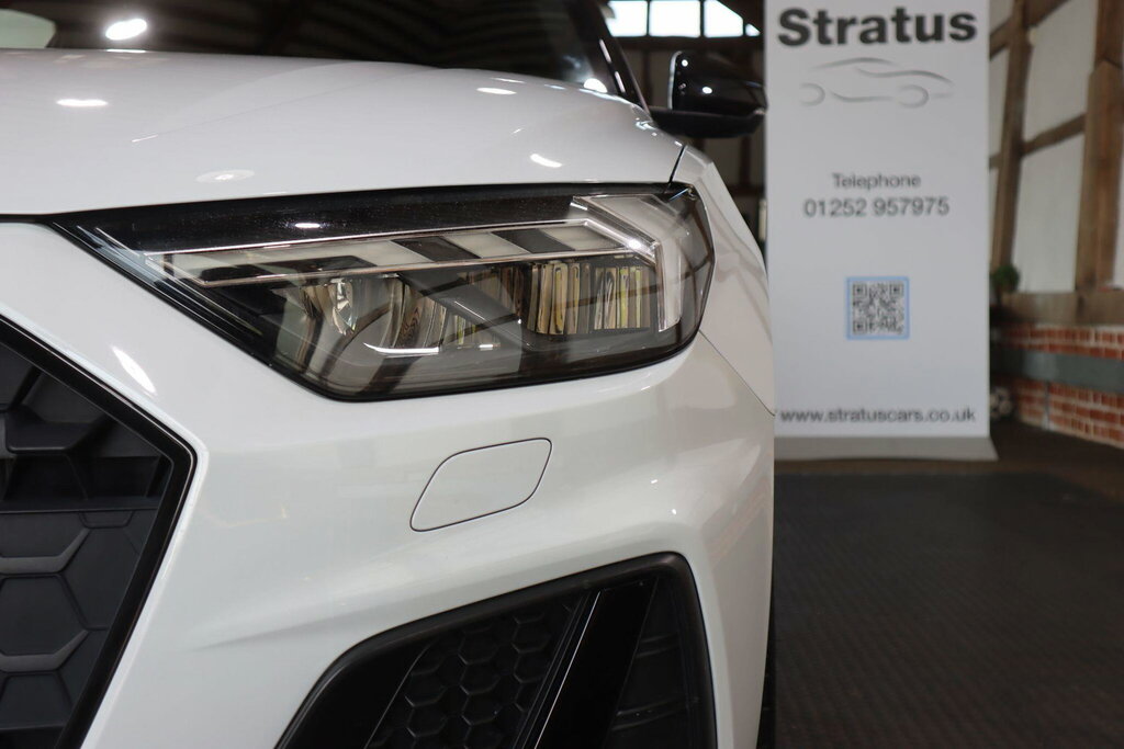 Audi A1 30 Tfsi 110 S Line White #72