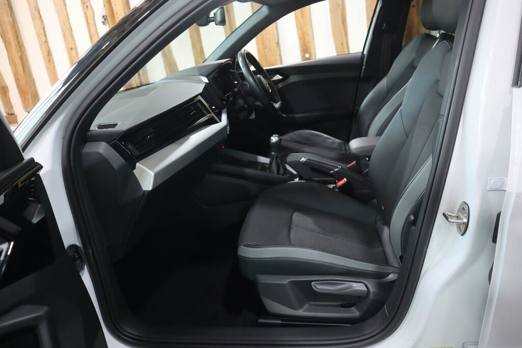 Audi A1 30 Tfsi 110 S Line White #34
