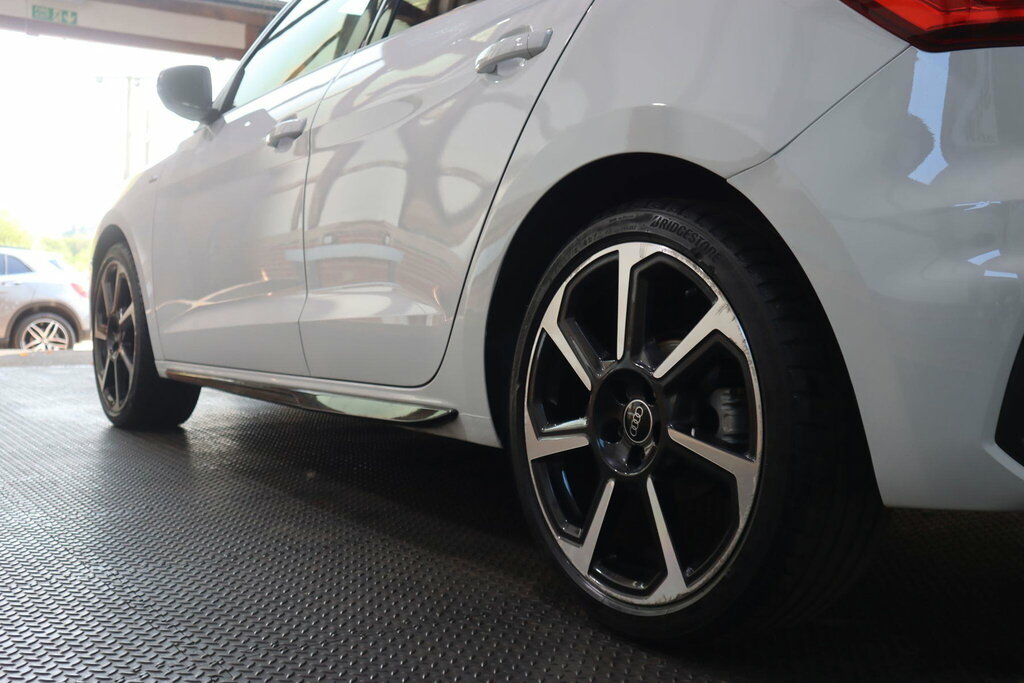 Audi A1 30 Tfsi 110 S Line White #65