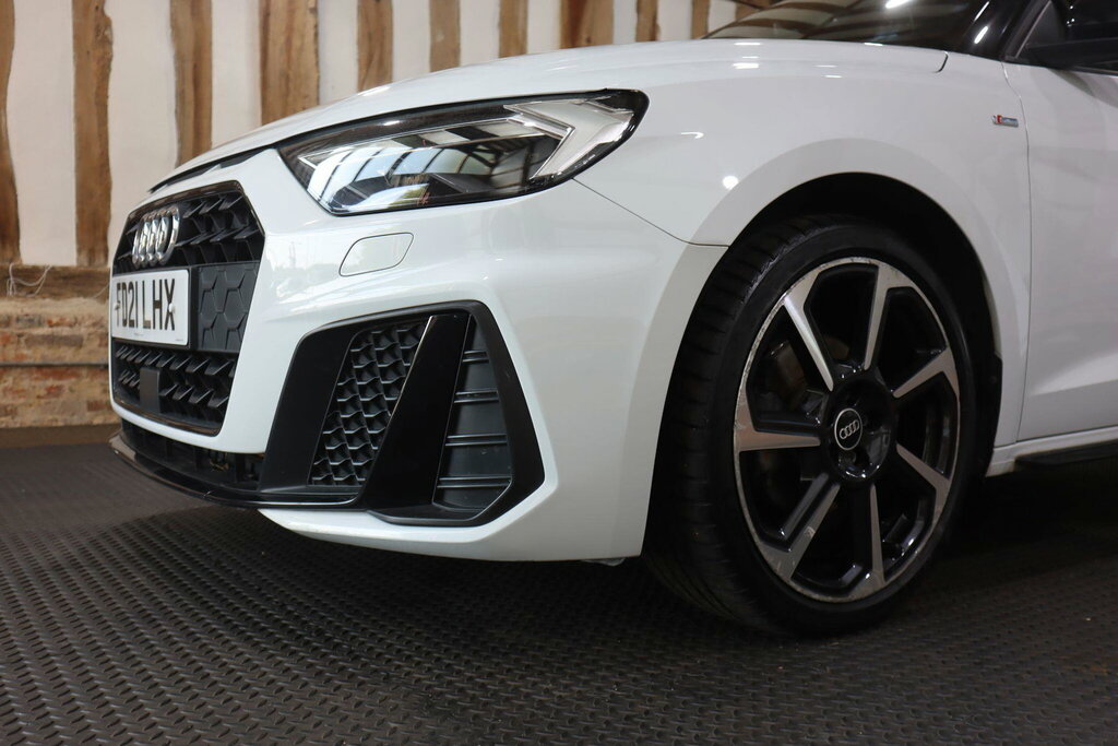Audi A1 30 Tfsi 110 S Line White #69