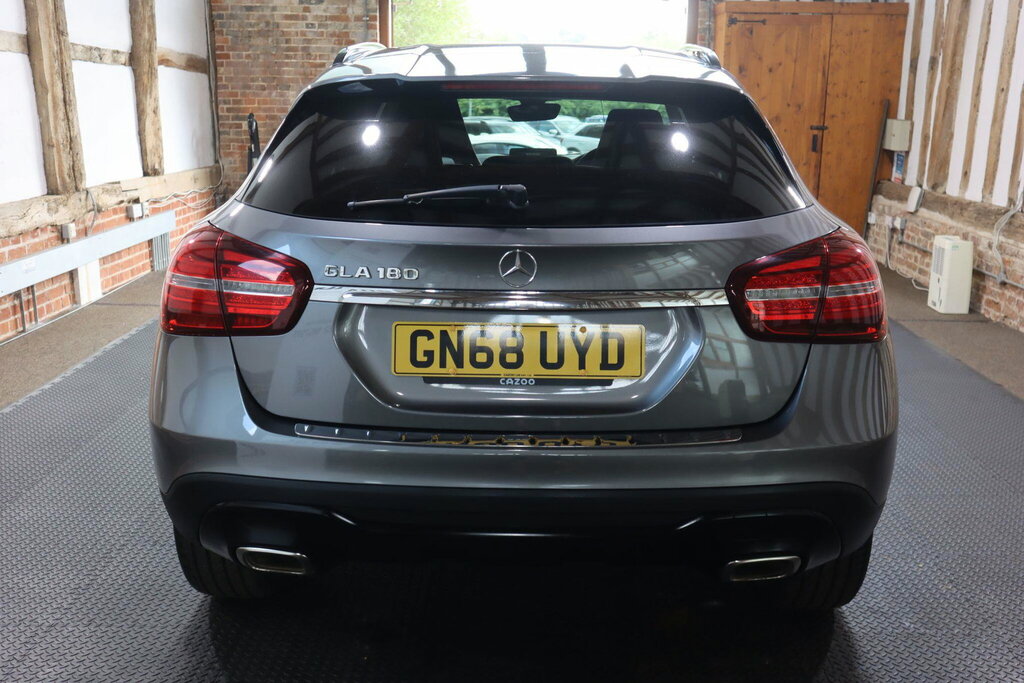 Mercedes-Benz GLA Class 1.6 Gla180 Urban Edition 7G-dct Euro 6 S S Grey #5