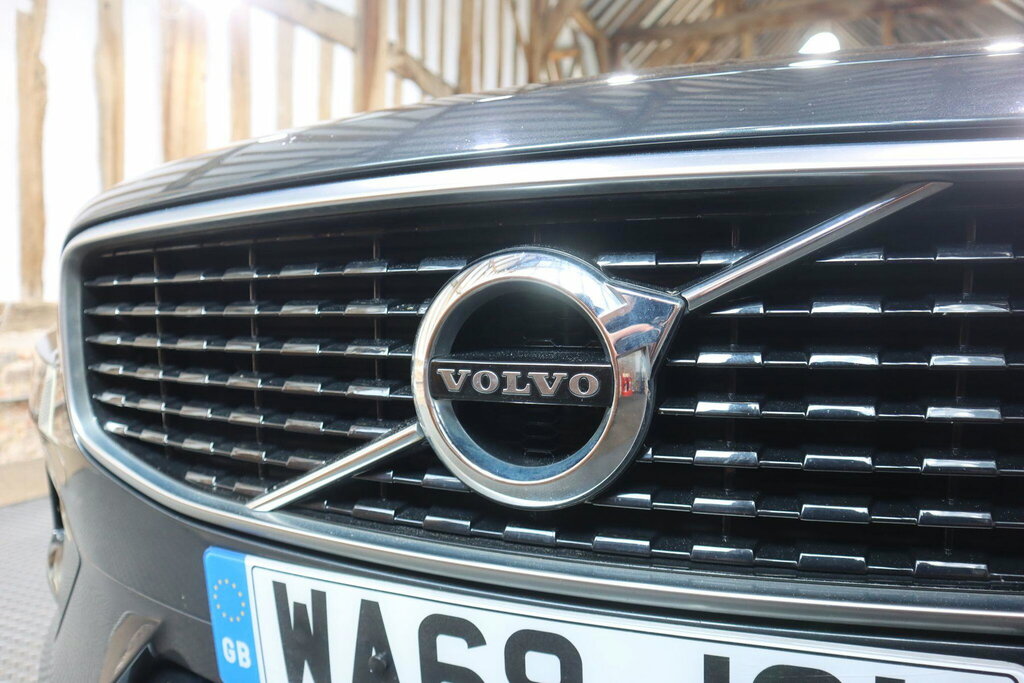 Volvo V90 300H Luxury Silver #74