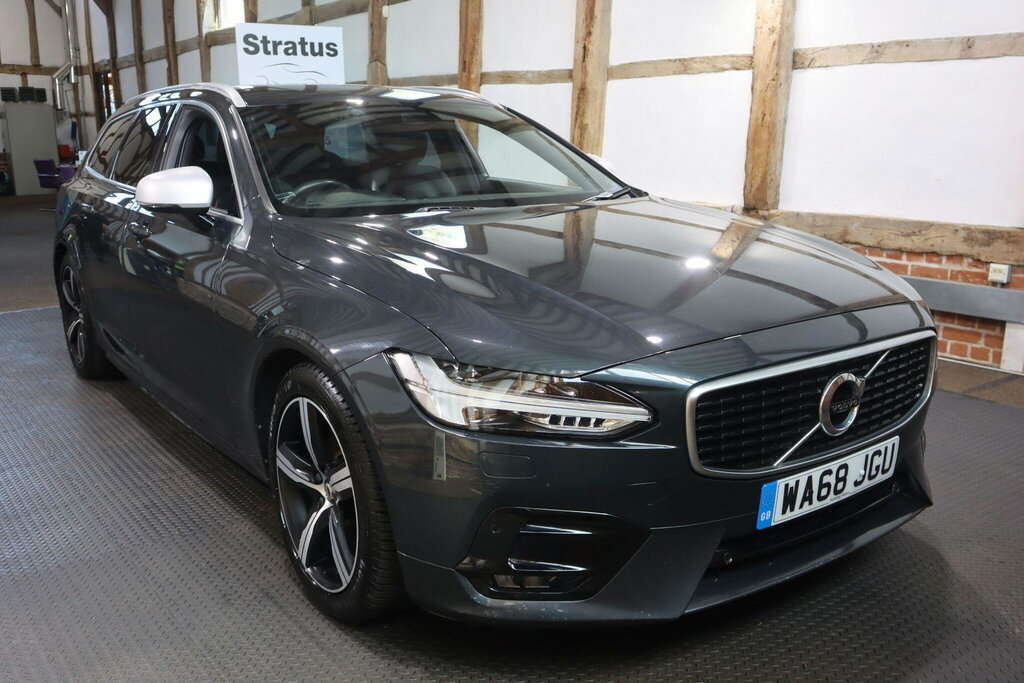 Volvo V90 300H Luxury Silver #7