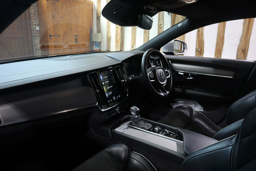Volvo V90 300H Luxury Silver #26
