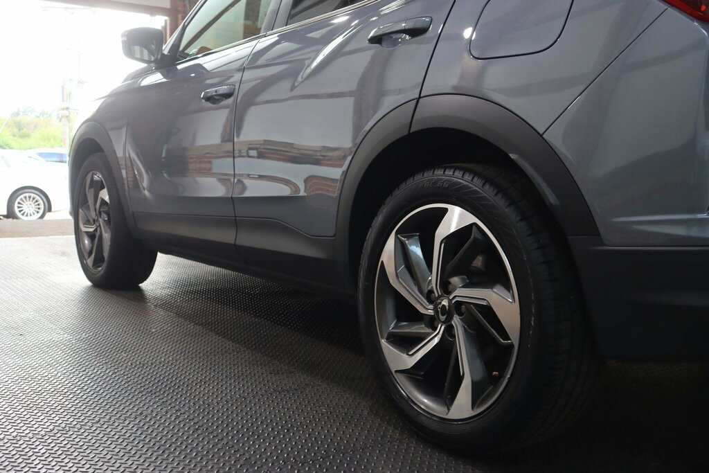 SsangYong Korando Le Black #64