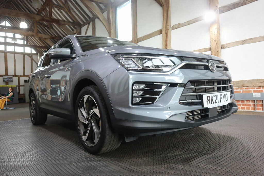 SsangYong Korando Le Black #51