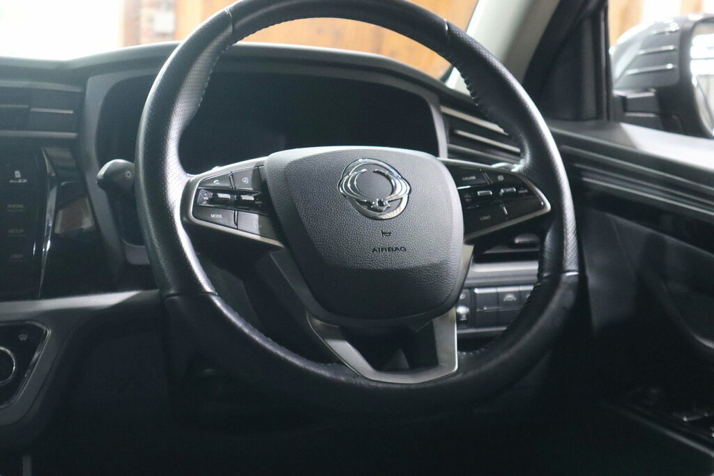 SsangYong Korando Le Black #45