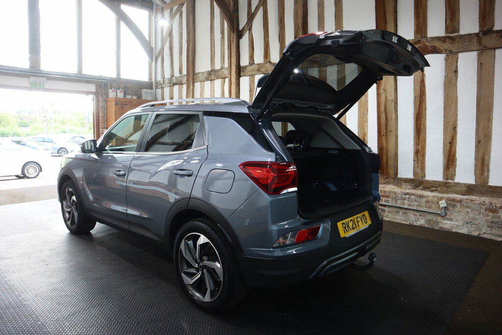 SsangYong Korando Le Black #48