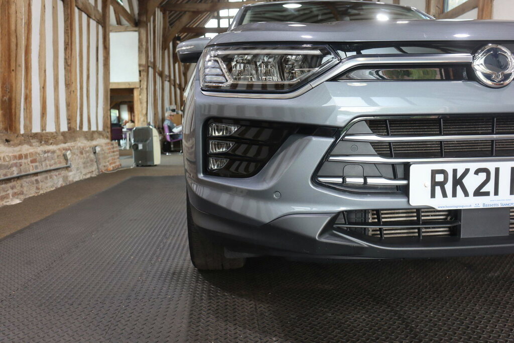 SsangYong Korando Le Black #55