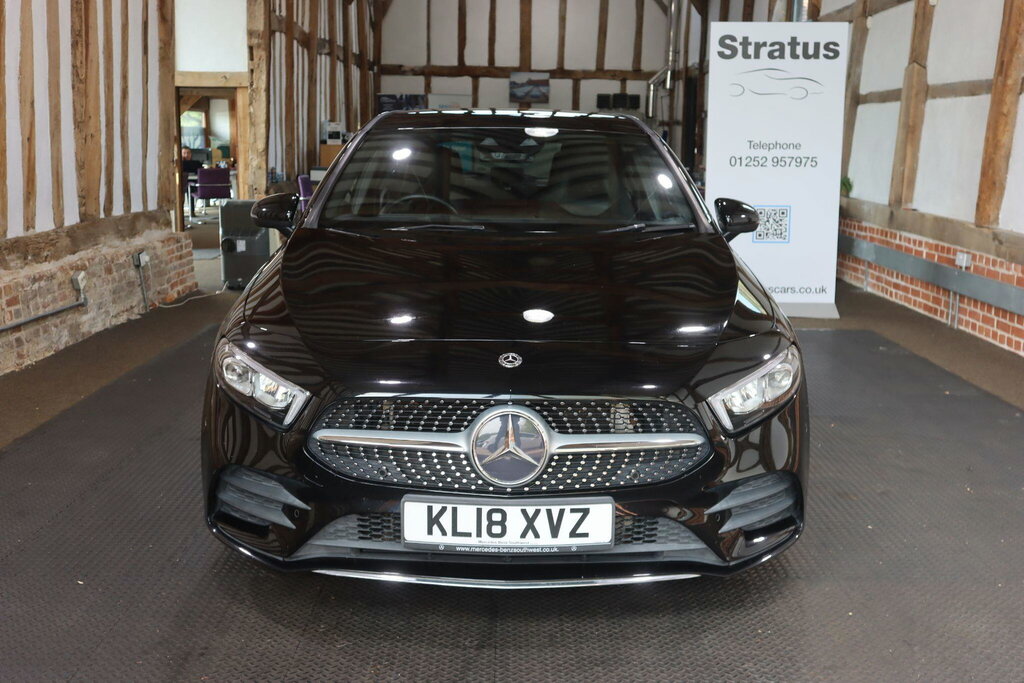 Mercedes-Benz A Class 1.3 A200 Amg Line Premium 7G-dct Euro 6 S S Black #2
