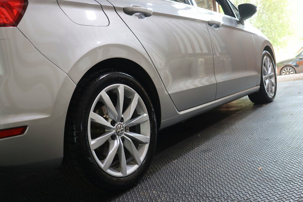 Volkswagen Golf SV Se Tsi Silver #56
