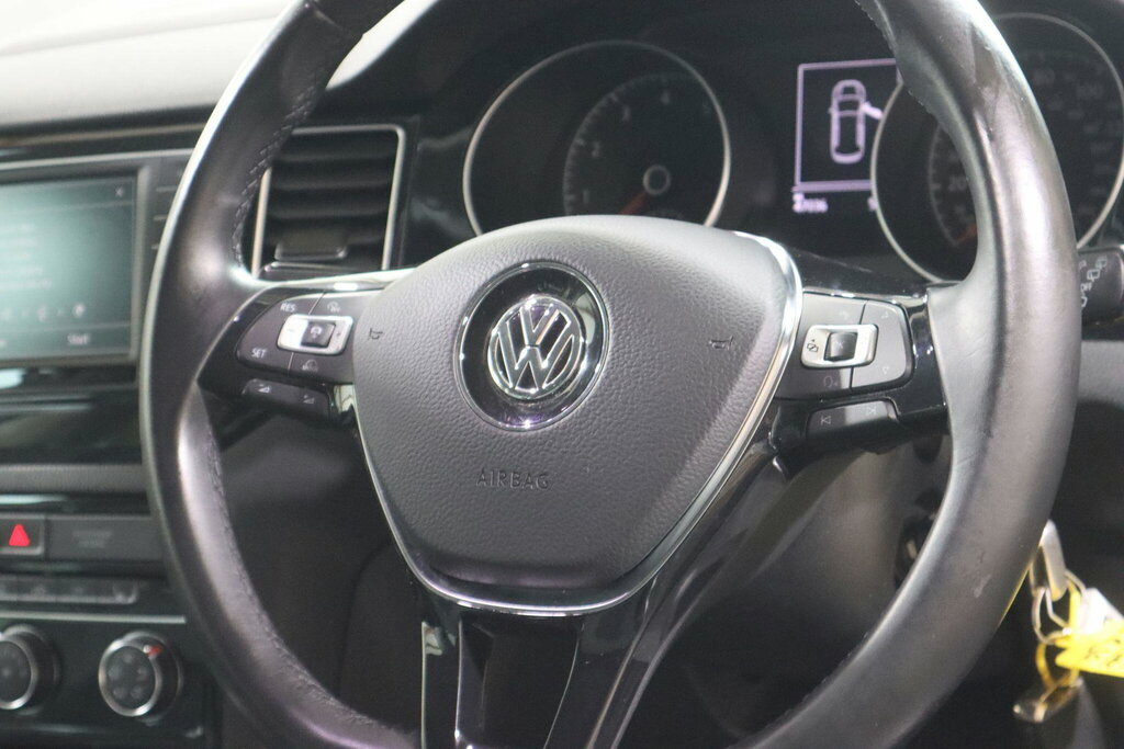 Volkswagen Golf SV Se Tsi Silver #16
