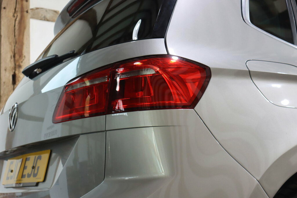 Volkswagen Golf SV Se Tsi Silver #57